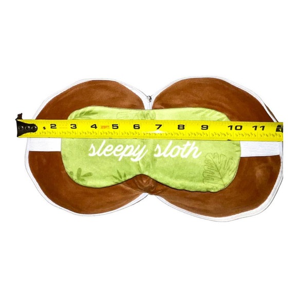 Sloth Relaxeazzz Plush Round Travel Pillow & Eye Mask Set - Picture 5 of 6